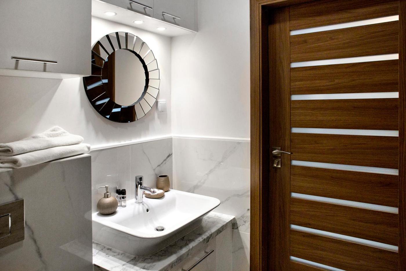 Prymasa Tysiaclecia - P&O Serviced Apartments Varsavia Camera foto
