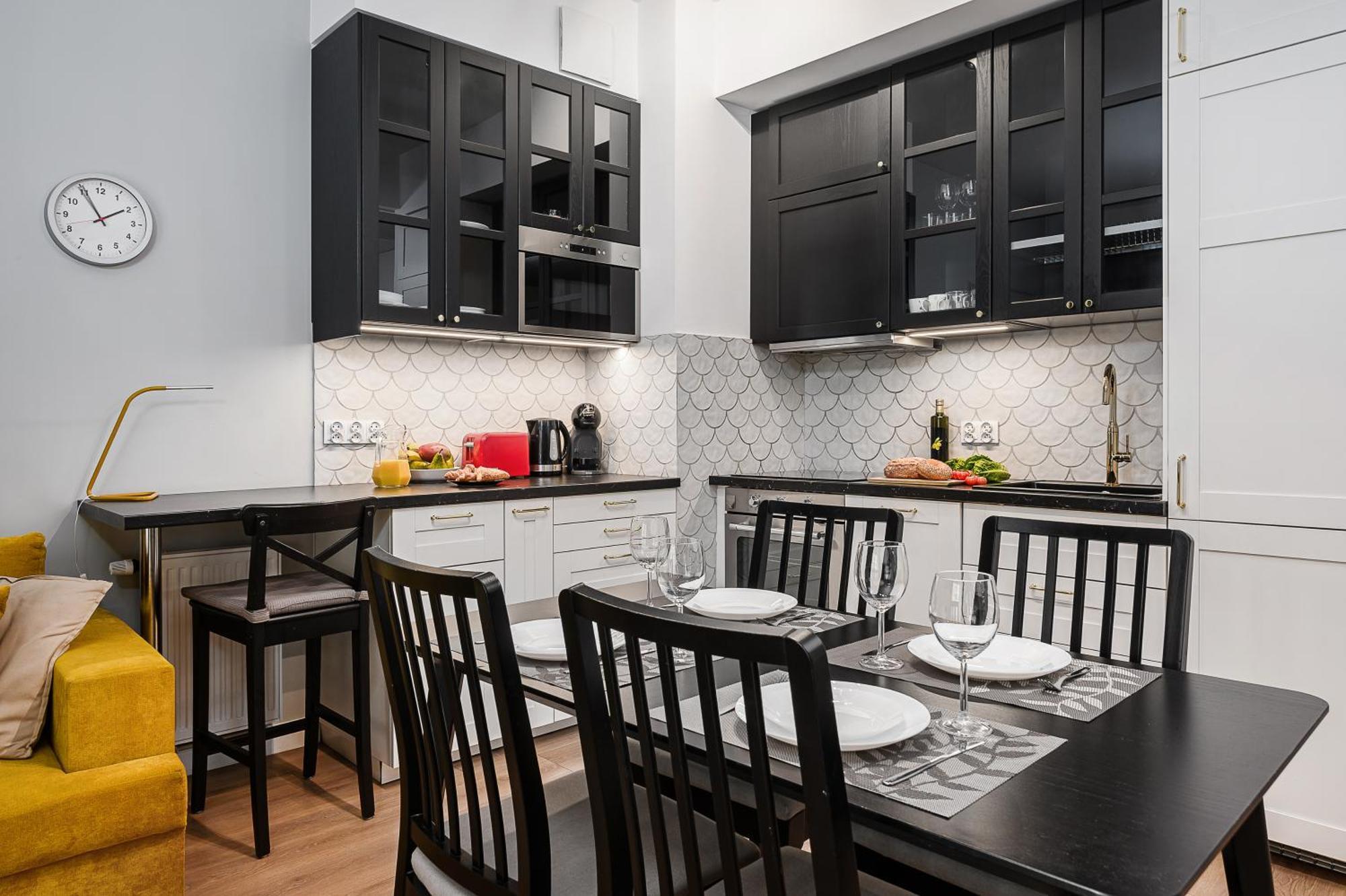 Prymasa Tysiaclecia - P&O Serviced Apartments Varsavia Esterno foto