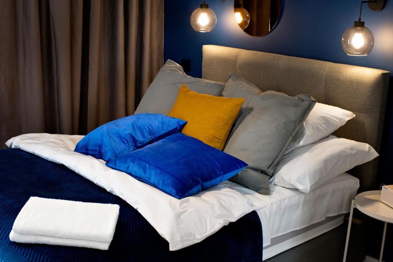 Prymasa Tysiaclecia - P&O Serviced Apartments Varsavia Esterno foto