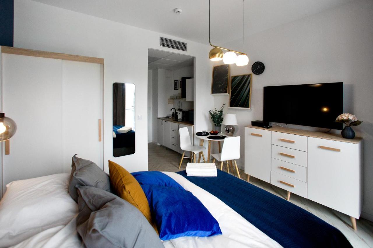 Prymasa Tysiaclecia - P&O Serviced Apartments Varsavia Esterno foto